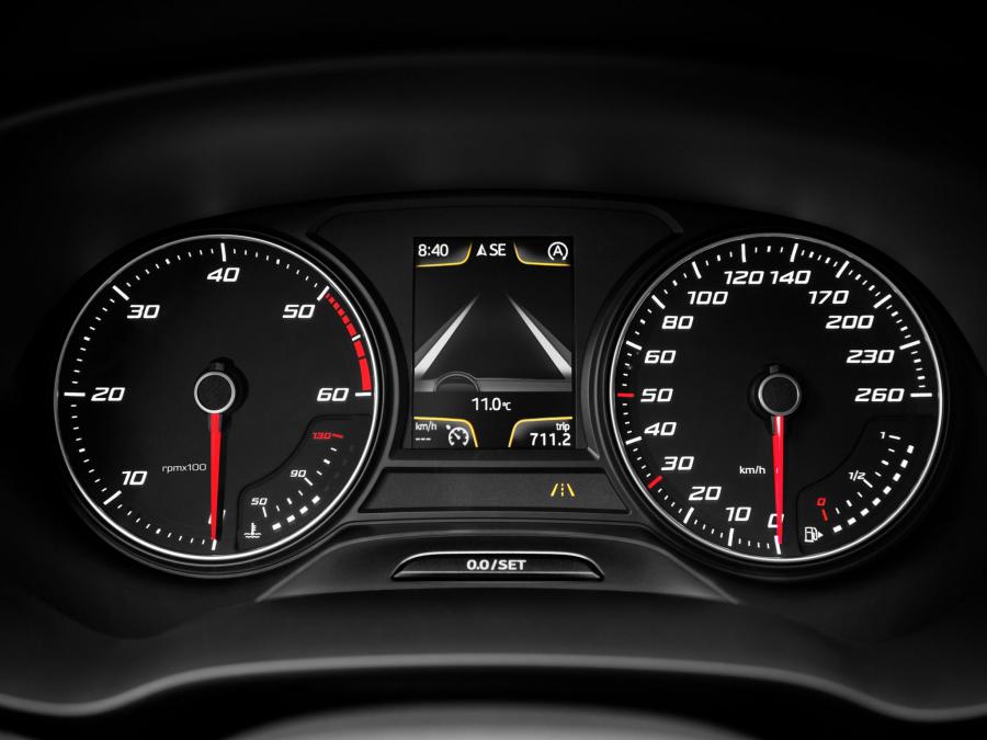  Seat Leon Ecomotive 2013 года  (фото 16 из 21)